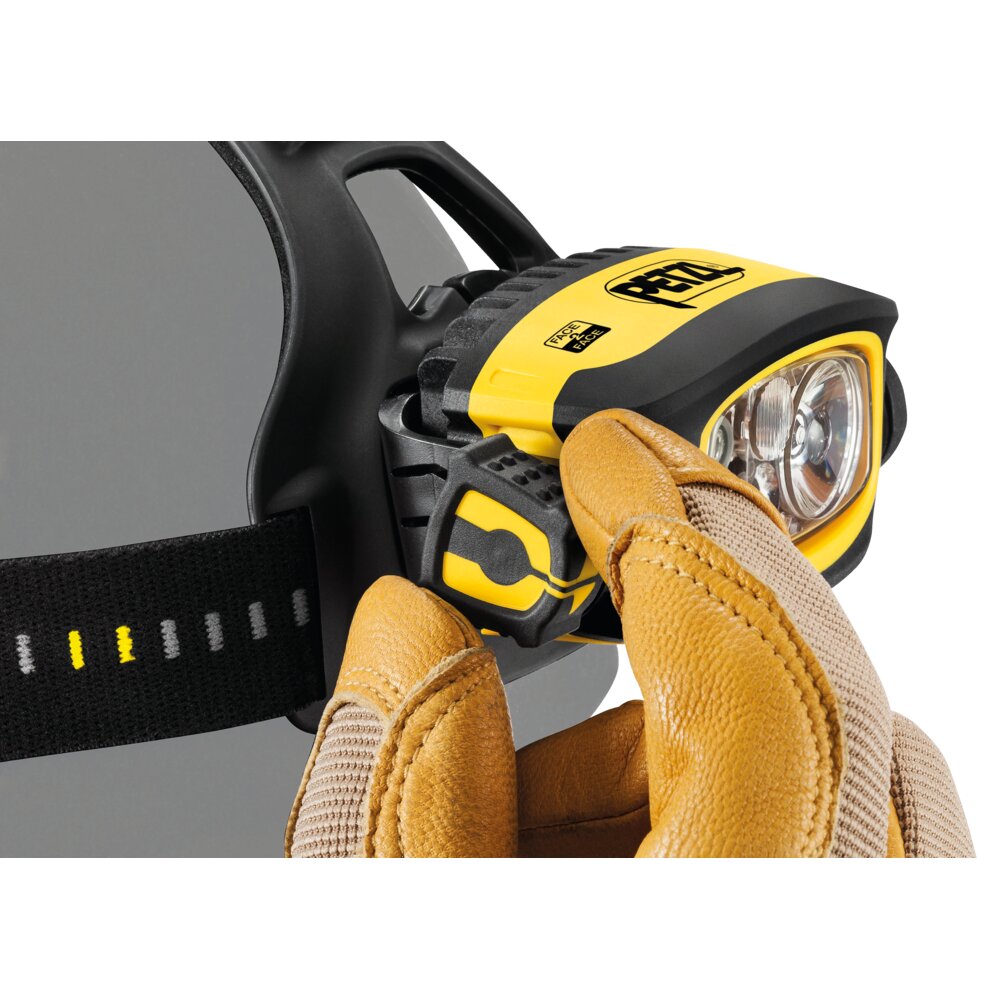 Headlamp DUO S by Petzl is easy to operate with and without gloves.