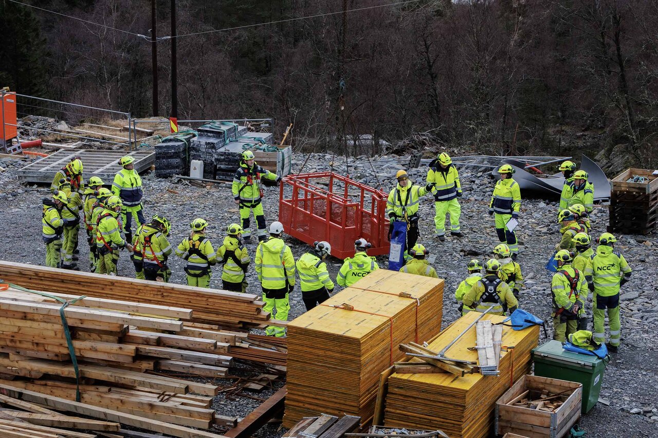 NCC sin beredskapstrening i Bergen hvor Certex Norge AS bidro med ekspertkompetanse på fallsikring, samt utstyr.